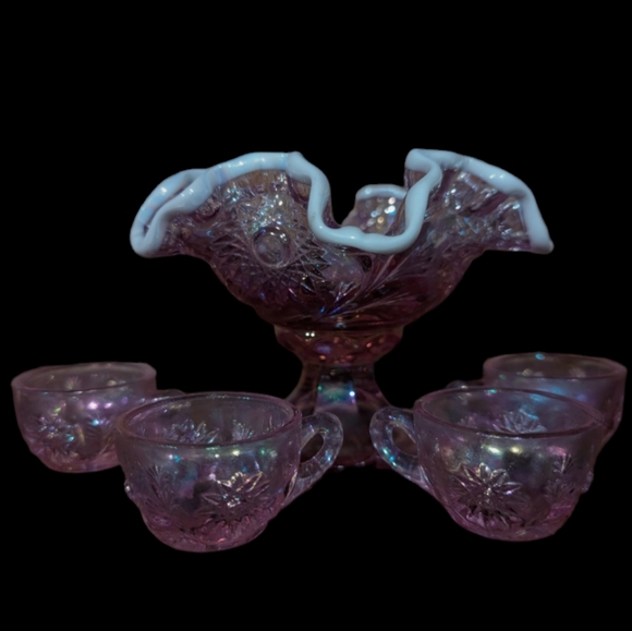 Pink and white mini punch bowl with four pink mini tea cups. - Picture 1 of 3